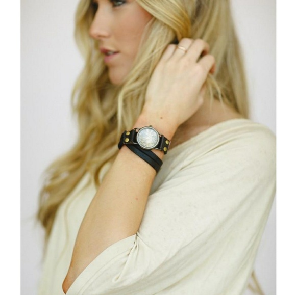 Three Bird Nest Accessories - 🌵NWT! Three Bird Nest Gorgeous Vegan wrap watch